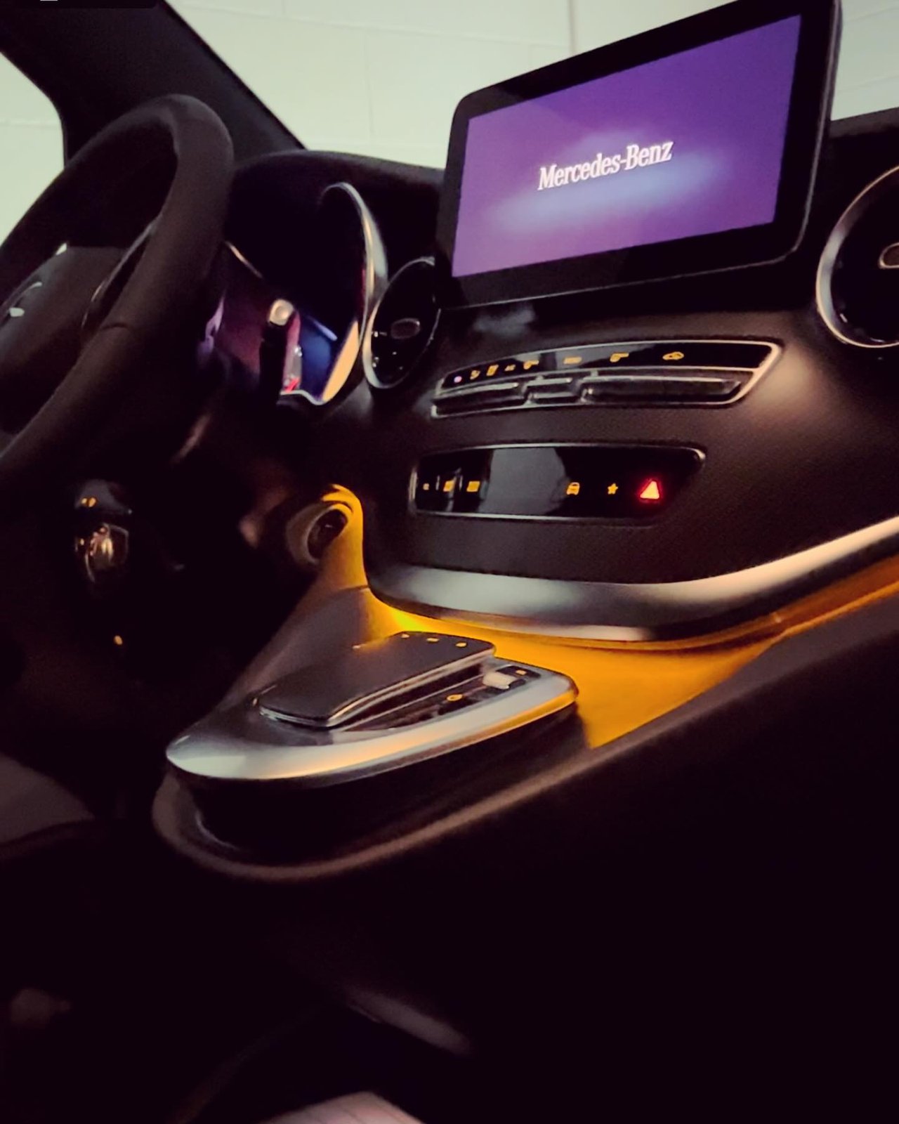 Black Button incorpora la nueva Clase V AMG en 2024