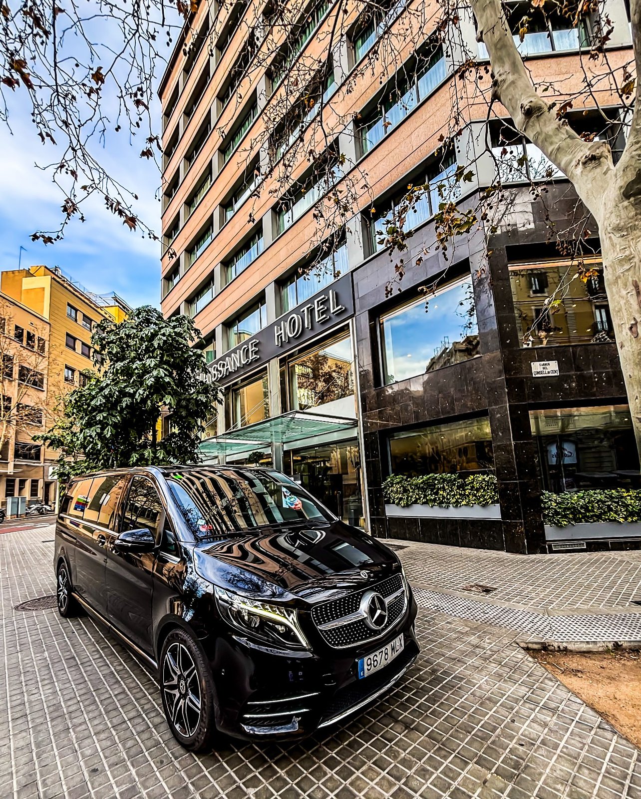 Chófer privado en Barcelona: sin prisa pero sin pausa