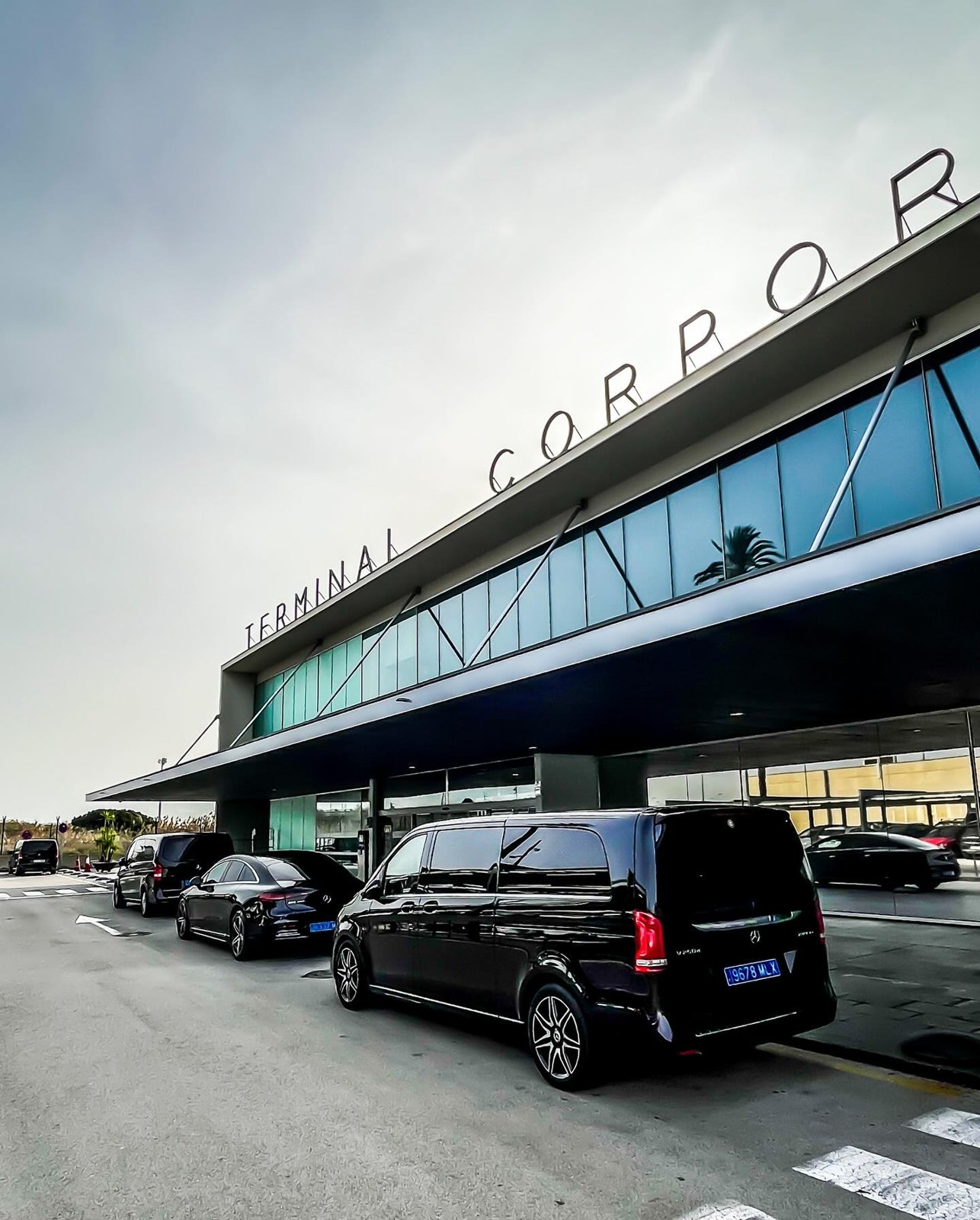Chófer privado en la Terminal de Aviación Ejecutiva de Barcelona