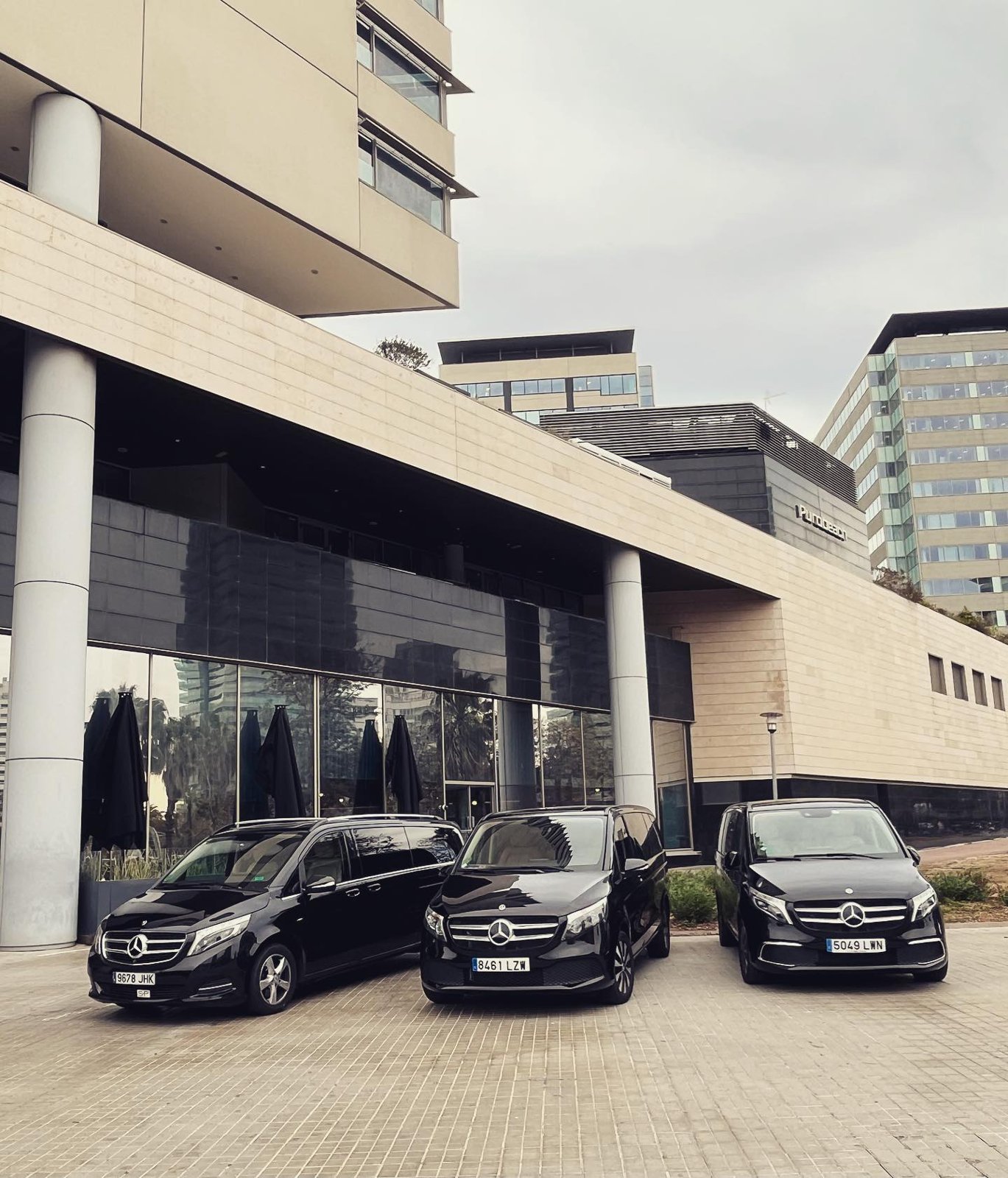Flota de minivans Mercedes V-Class en Barcelona
