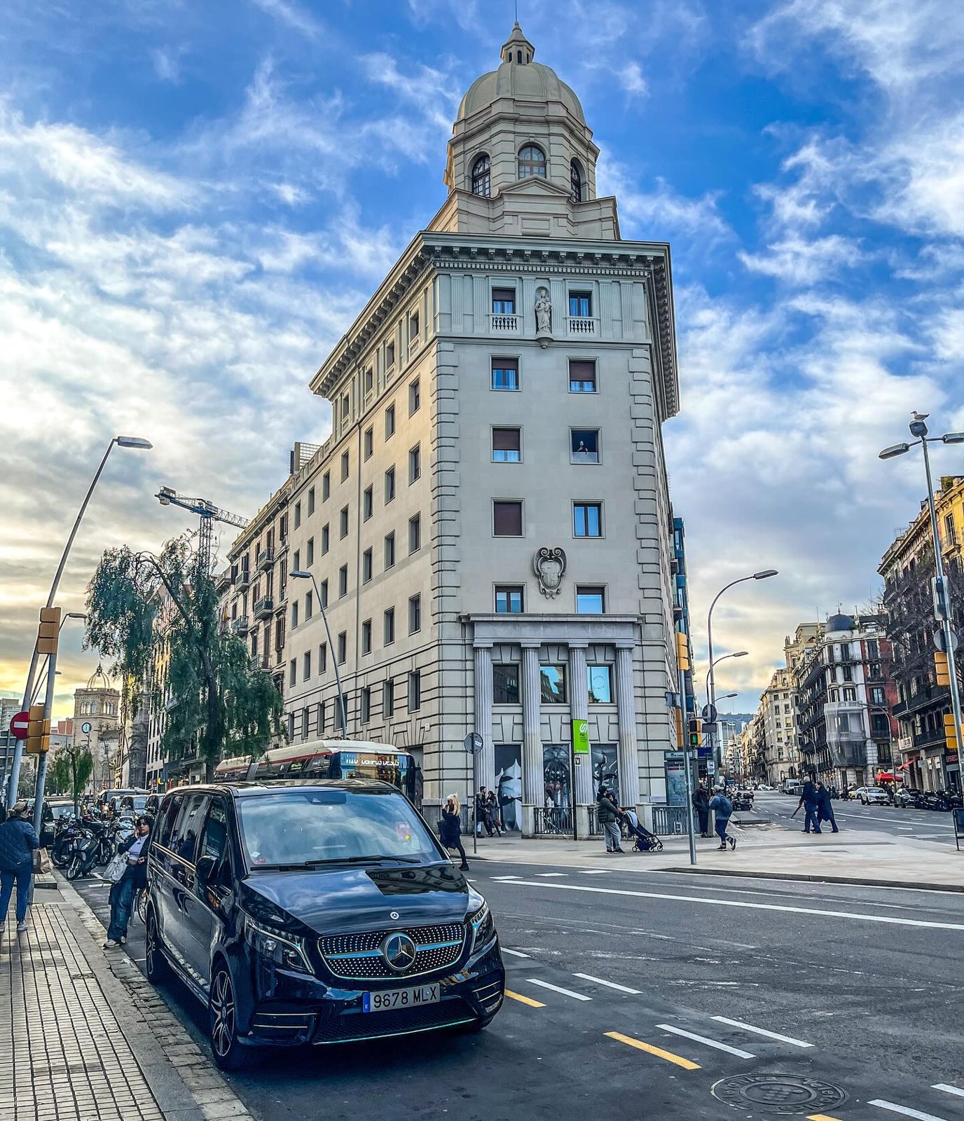 Semana Santa 2024 con chófer privado en Barcelona